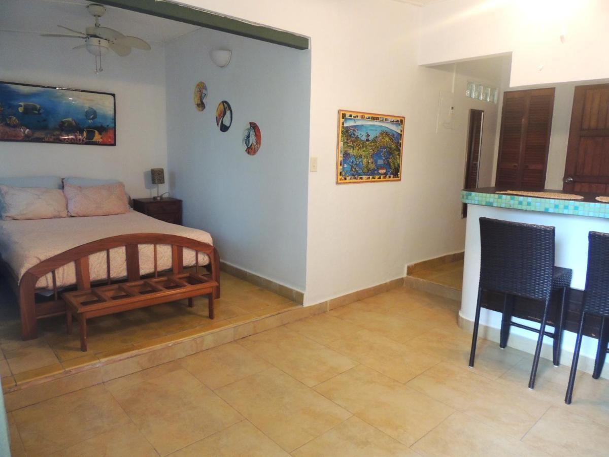 Casa Del Sol Bed And Breakfast Contadora Island Εξωτερικό φωτογραφία